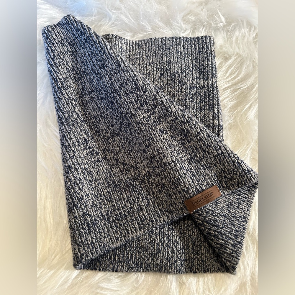 ✨Like new✨ Pendleton Neck Warmer ❄️